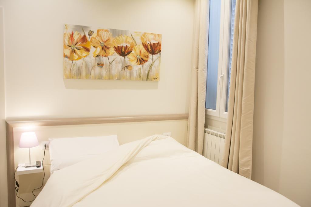 B&B La Piazza Florens Rum bild